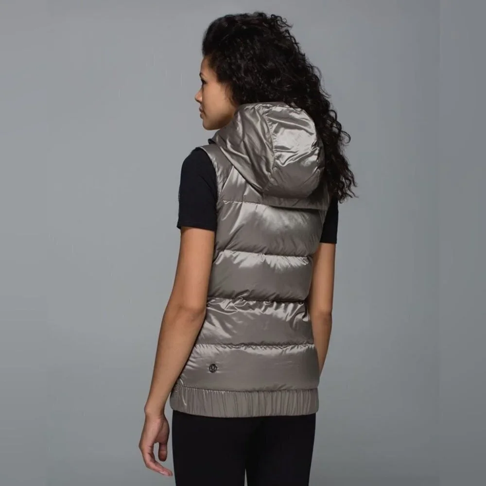 LULULEMON Reversible Fluffiest Down Vest in Coast Camo Butter/Cashew Size S
